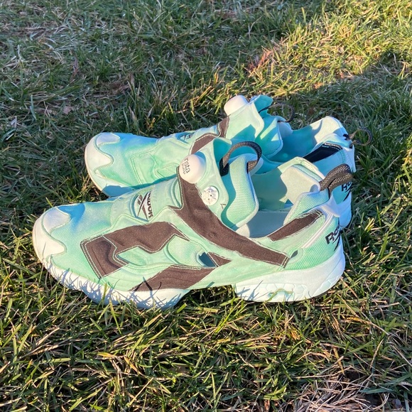 Reebok Other - Custom Rebok InstaPump Fury